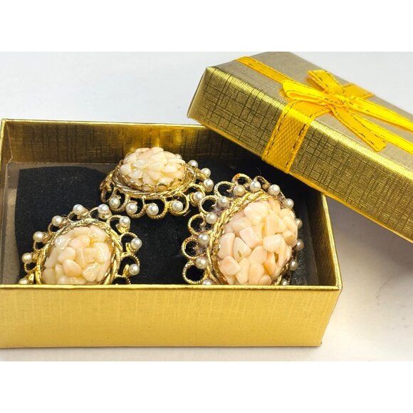 Vintage Faux pearl & Coral Clip-On Earrings & Brooch Set - Picture 7 of 8